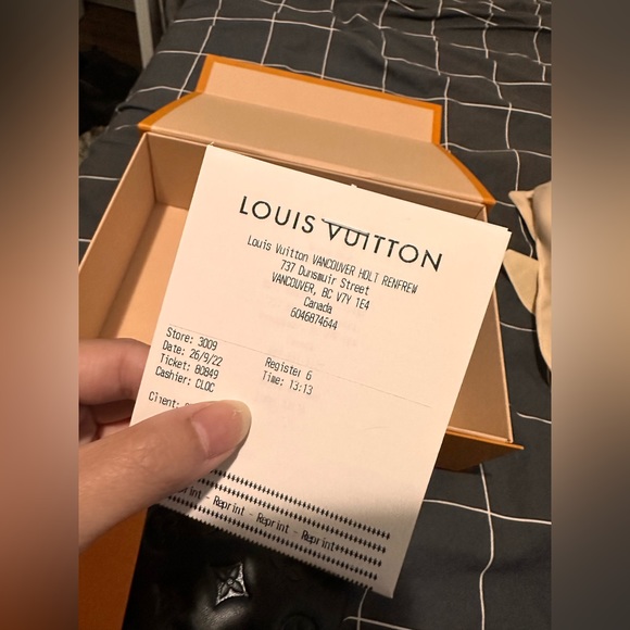 Louis Vuitton Pochette Coussin - Picture 5 of 11